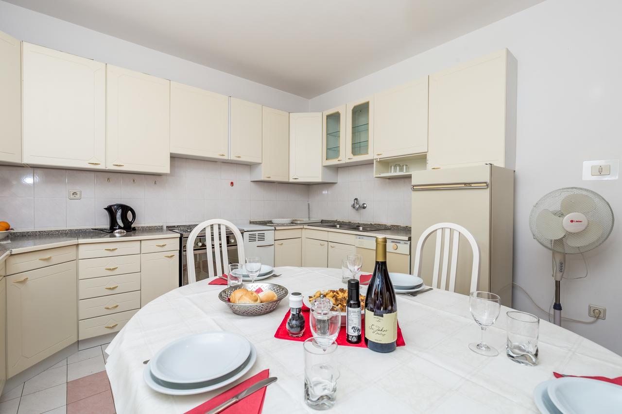 Apartment Rona Ani *